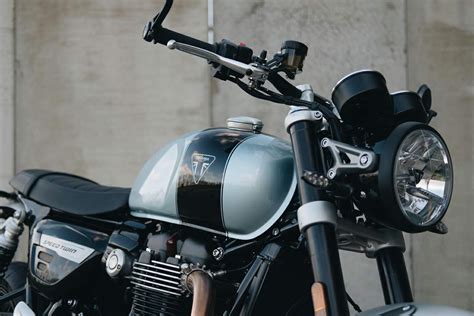 triumph breitling speed twin|More.